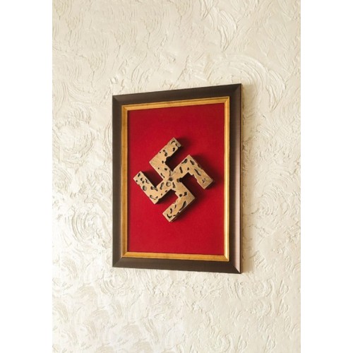 Hakenkreuz-Wanddekoration (in 3 D) im Rahmen auf Leinwand