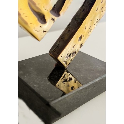 Tisch-Hakenkreuz (12 cm) aus Bronze mit Sockel aus Granit